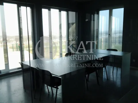 Sale, office space, 1045m², Karlovčić, Pećinci - image 9