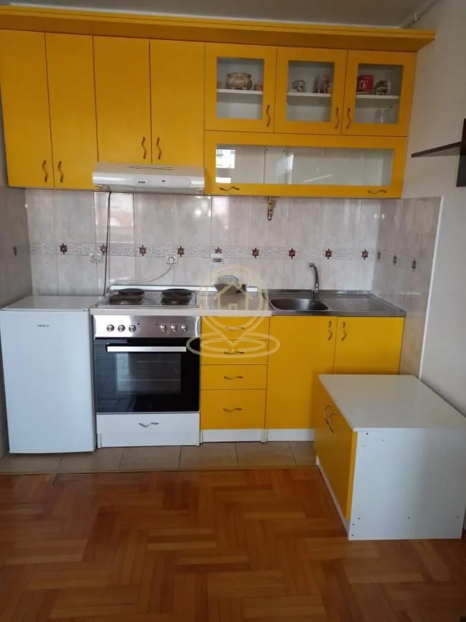 Rent, studio apartment, 28m², Centar, Kragujevac
