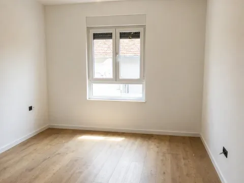 Sale, one bedroom apartment, 55m², Vezirov Most, Podgorica - image 4