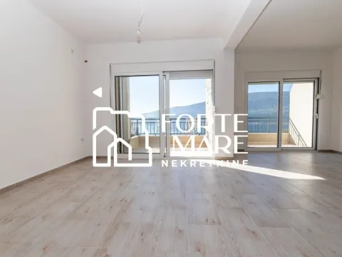 Prodaja, trosoban stan, 66m², Đenovići, Herceg Novi - image 1