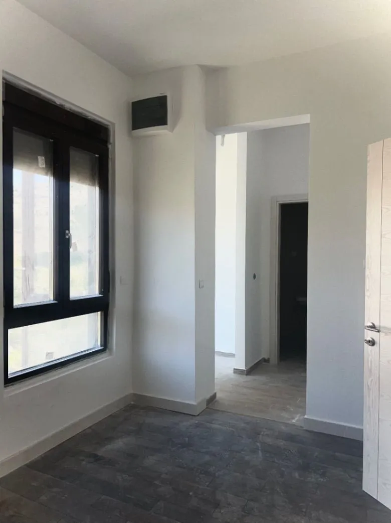 Prodaja, četvorosoban stan, 151m², Gornja Gorica, Podgorica
