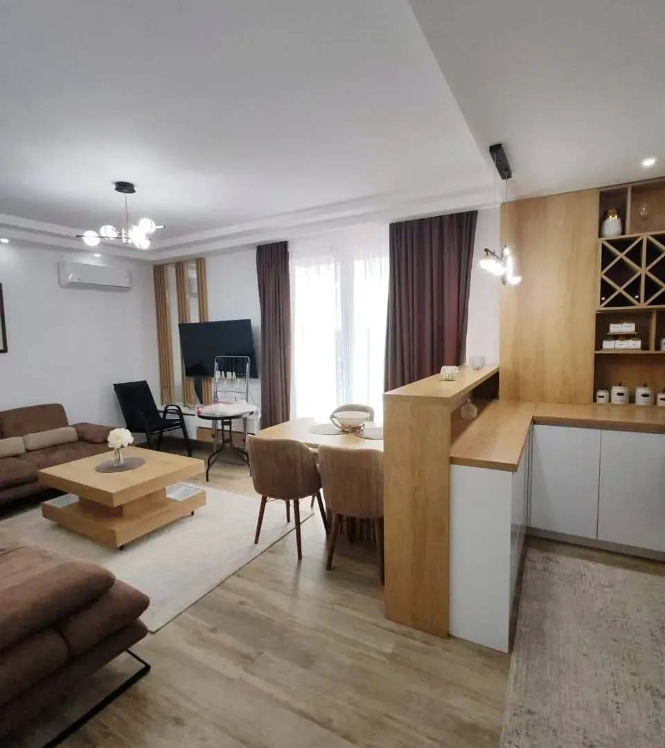 Rent, two bedroom apartment, 60m², Bečići, Budva