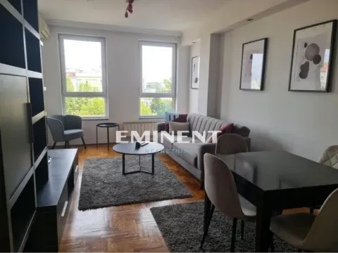 Izdavanje, dvosoban stan, 50m², Crveni Krst, Beograd - image 1