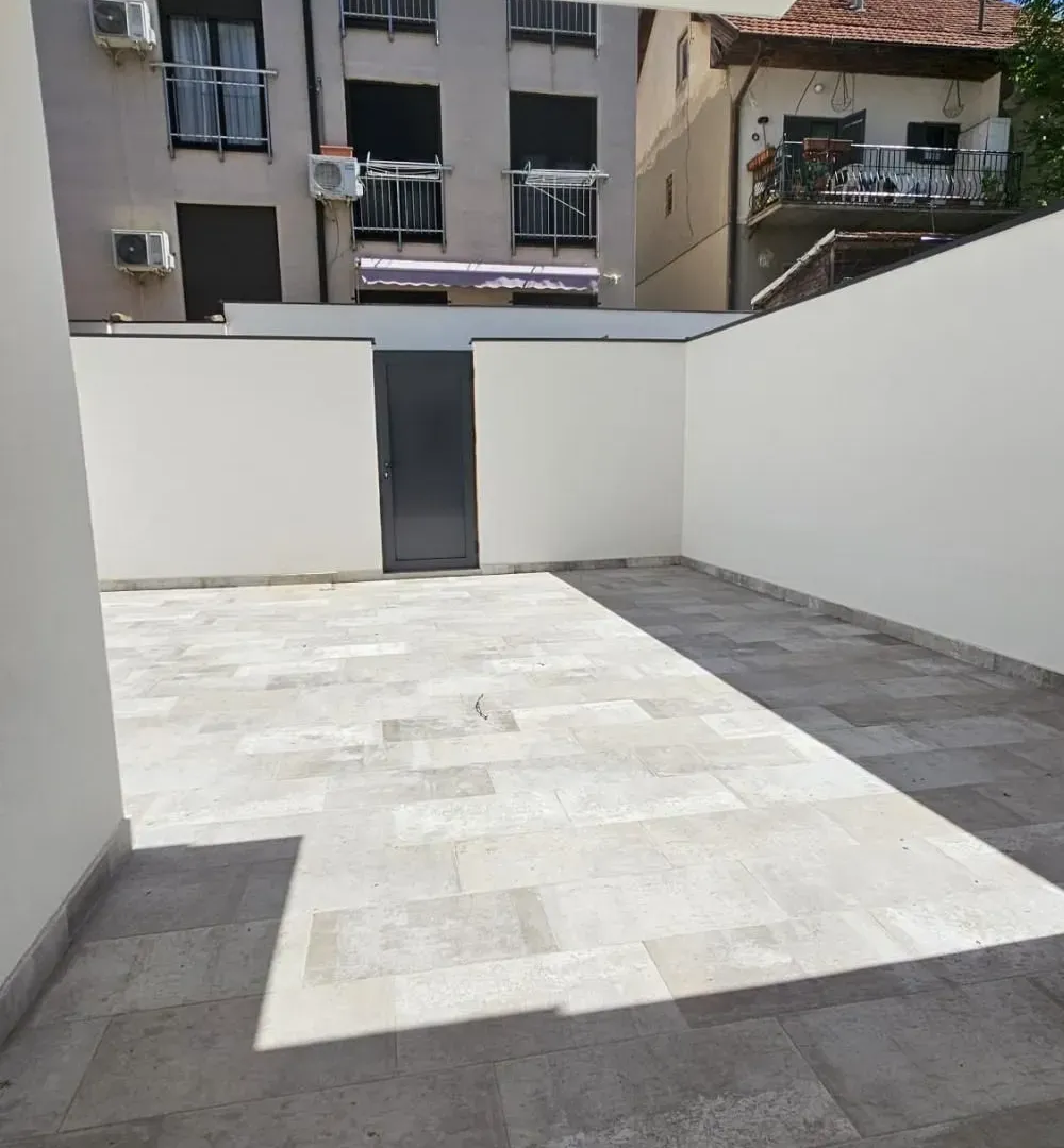 Sale, three bedroom apartment, 60m², Cvetkova Pijaca, Zvezdara Sve Podlokacije