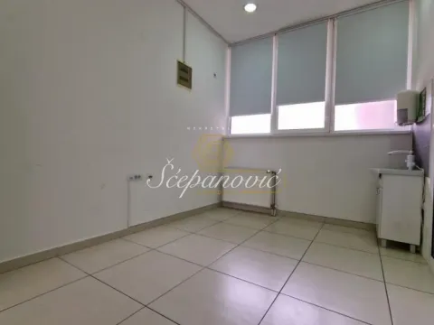 Sale, office space, 155m², Podbara, Novi Sad Sve Podlokacije - image 9