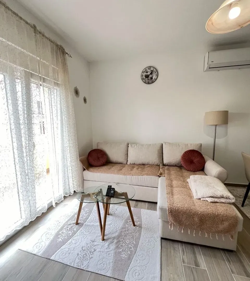 Stan-na-dan, jednosoban stan, 55m², Kava, Tivat