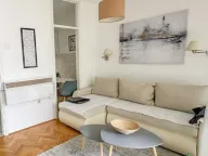 Izdavanje, jednosoban stan, 37m², City Kvart, Podgorica - image 2