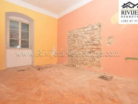 Prodaja, stan, 135m², Centar, Herceg Novi - image 8