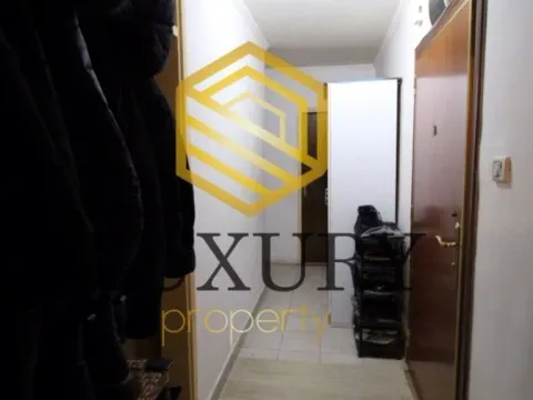 Prodaja, dvosoban stan, 82m², Blok 5, Podgorica - image 9