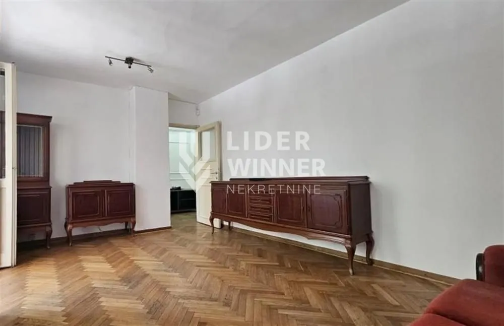 Sale, three bedroom apartment, 89m², Stari Grad, Beograd