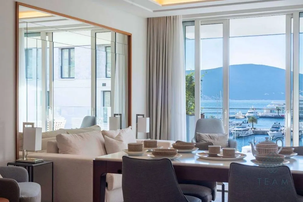 Sale, one bedroom apartment, 81m², Porto Montenegro, Tivat