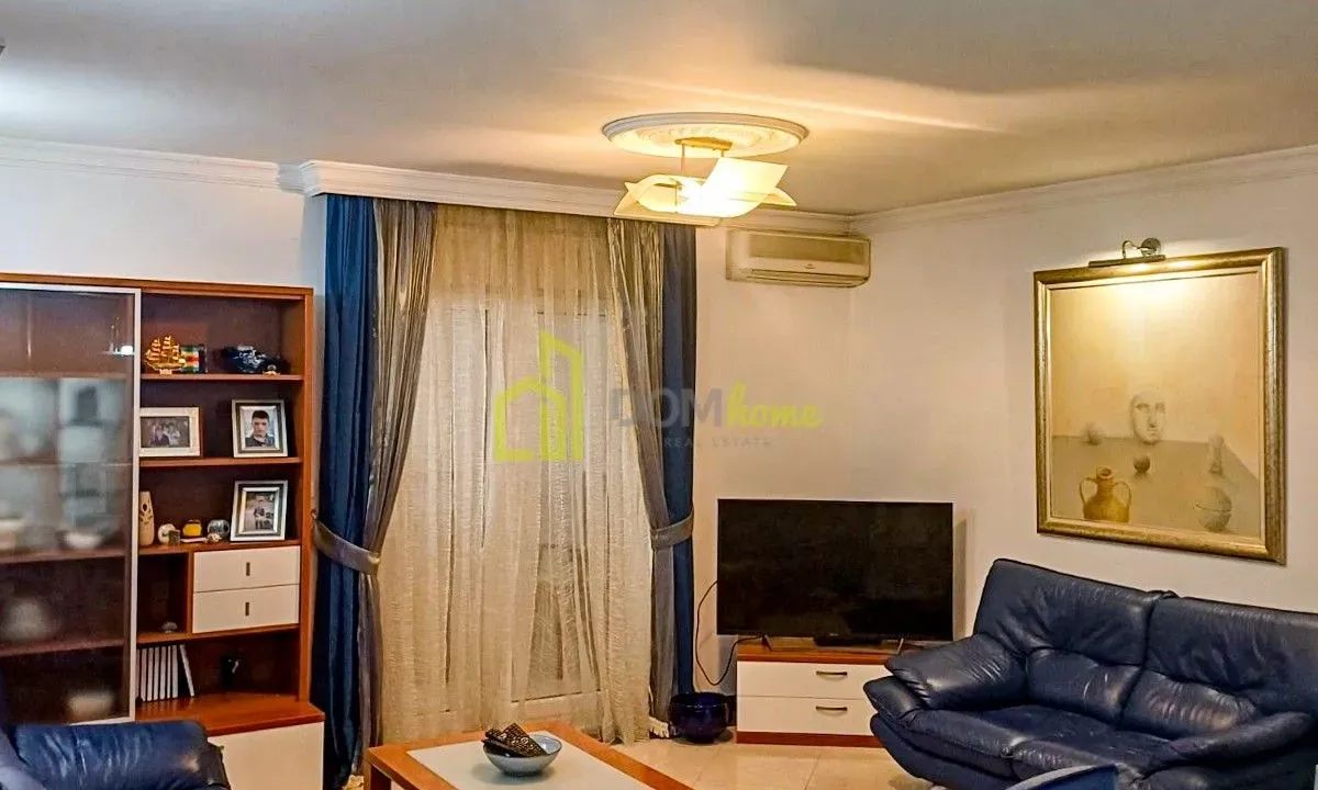 Prodaja, trosoban stan, 69m², Budva, Crna Gora