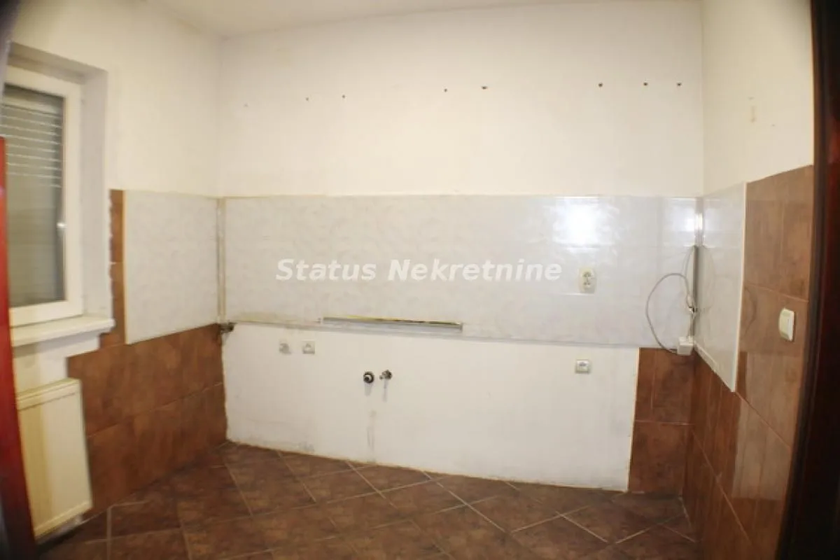 Prodaja, kuća, 225m², Veternik, Novi Sad Sve Podlokacije