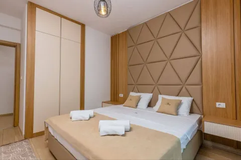 Rent, two bedroom apartment, 63m², Pržno, Budva - image 7