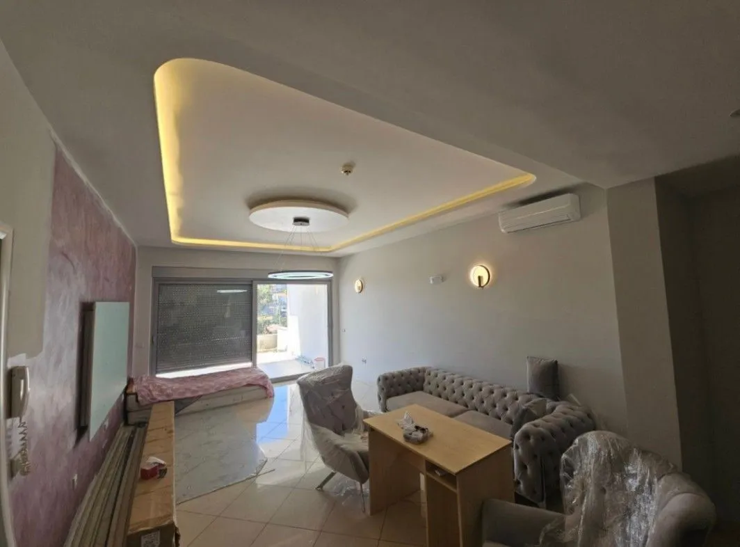 Izdavanje, jednosoban stan, 82m², Pinješ, Ulcinj