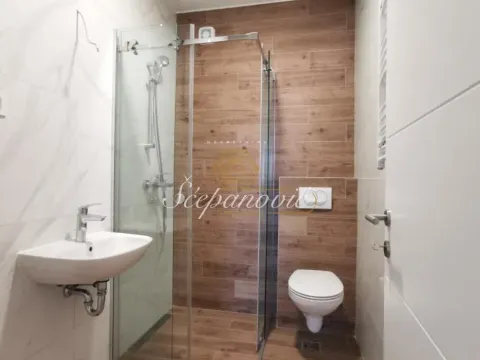 Sale, four bedroom apartment, 80m², Petrovaradin, Novi Sad - image 9