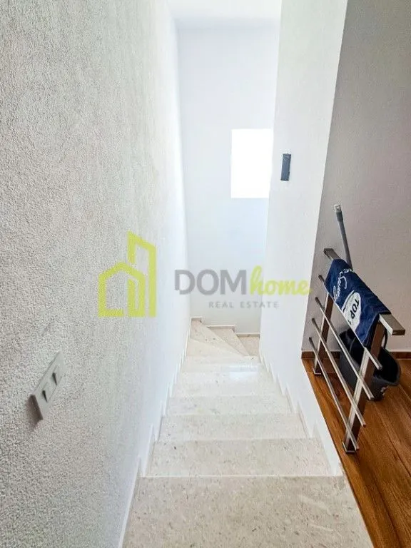 Sale, house, 168m², Ulcinj, Crna Gora