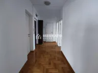 Izdavanje, trosoban stan, 63m², Centar, Zrenjanin - image 17