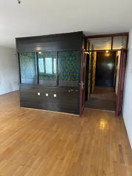 Prodaja, dvosoban stan, 80m², Blok 5, Podgorica - image 12
