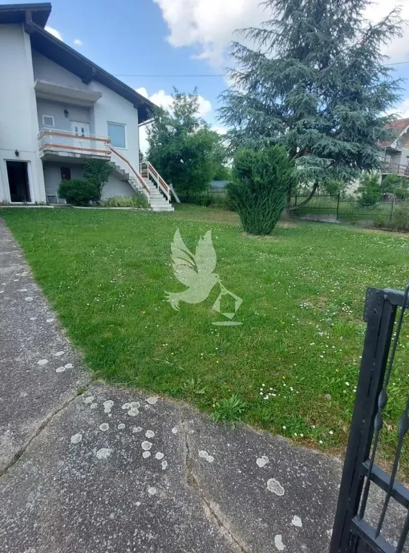 Sale, house, 237m², Koraćica, Mladenovac