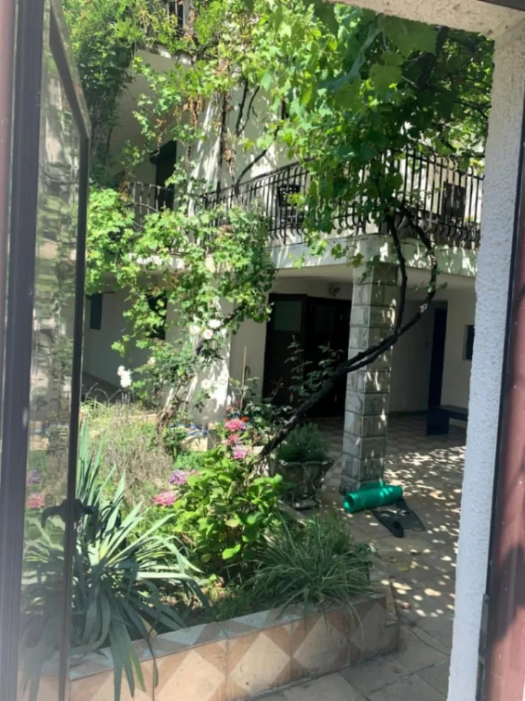 Sale, house, 400m², Budva okolina, Budva