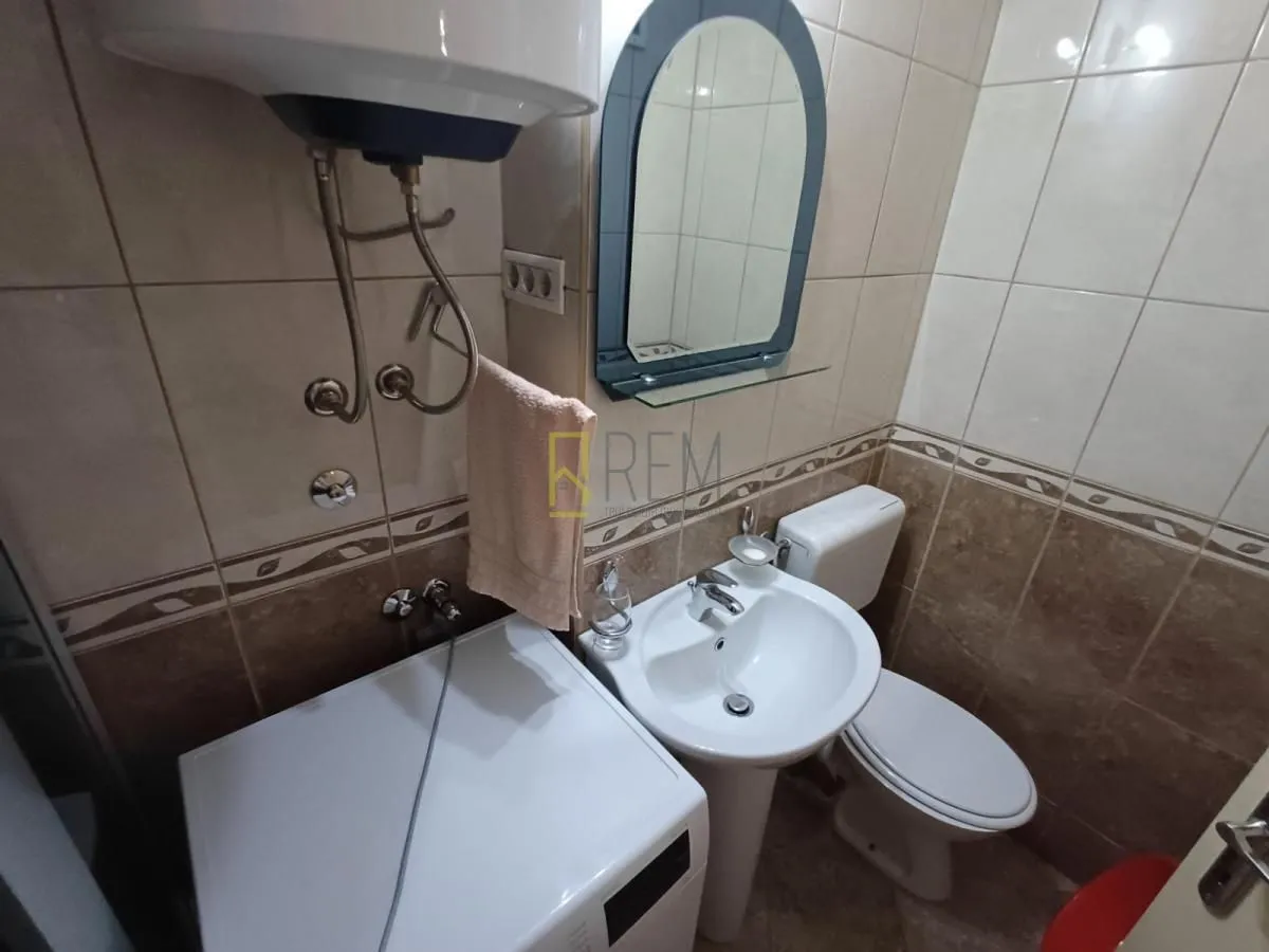 Sale, two bedroom apartment, 84m², Centar, Podgorica