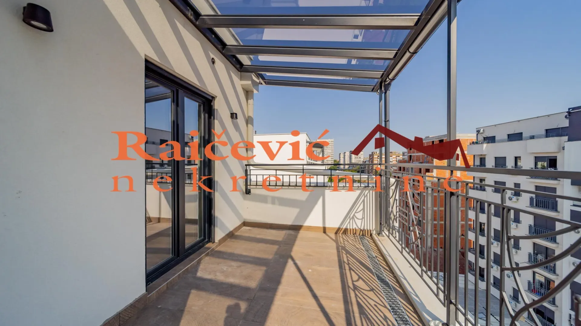 Prodaja, stan, 162m², Dušanovac, Voždovac Sve Podlokacije