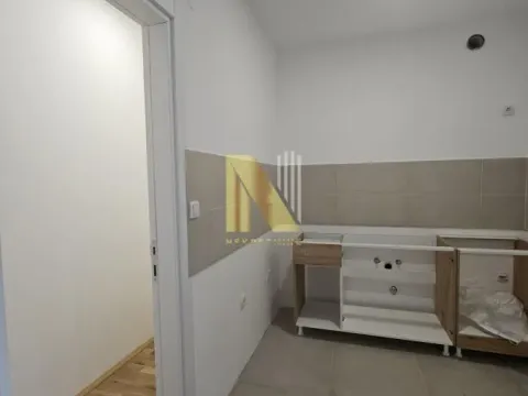 Izdavanje, trosoban stan, 72m², Podbara, Novi Sad Sve Podlokacije - image 6