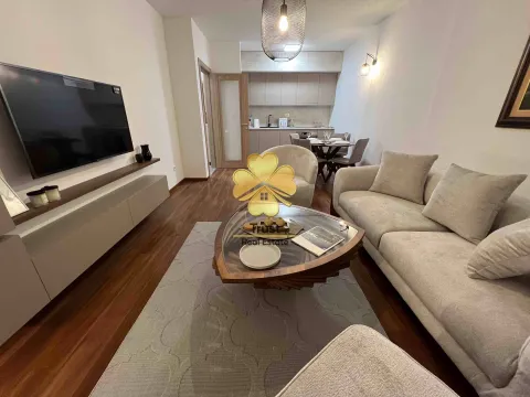 Izdavanje, jednosoban stan, 52m2, Master Kvart, Podgorica Izdavanje, jednosoban stan, 52m2, Master Kvart, Podgorica