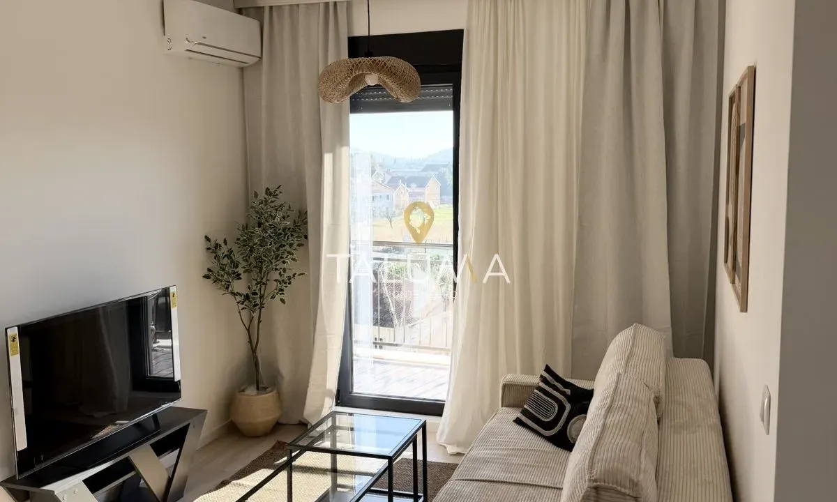 Izdavanje, jednosoban stan, 37m², Tološi, Podgorica