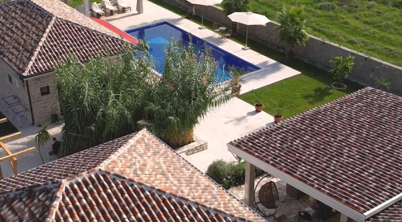 Sale, house, 1m², Radanovići, Kotor