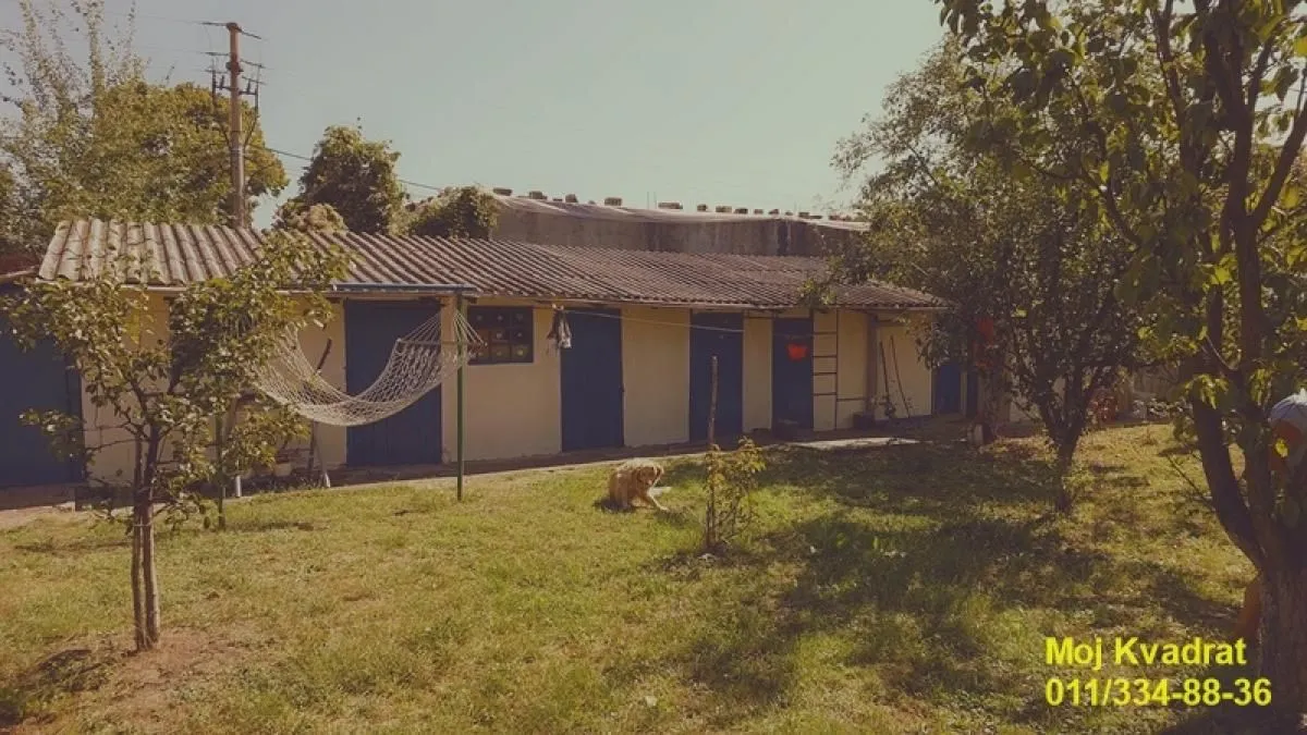 Prodaja, kuća, 381m², Leštane, Grocka