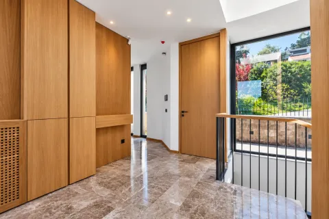 Prodaja, kuća, 285m², Krašići, Tivat - image 8