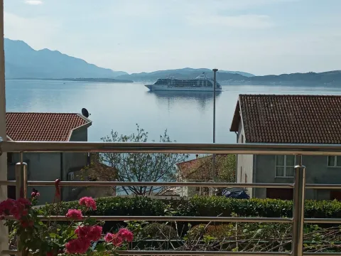 Prodaja, stan, 103m², Herceg Novi, Crna Gora - image 7