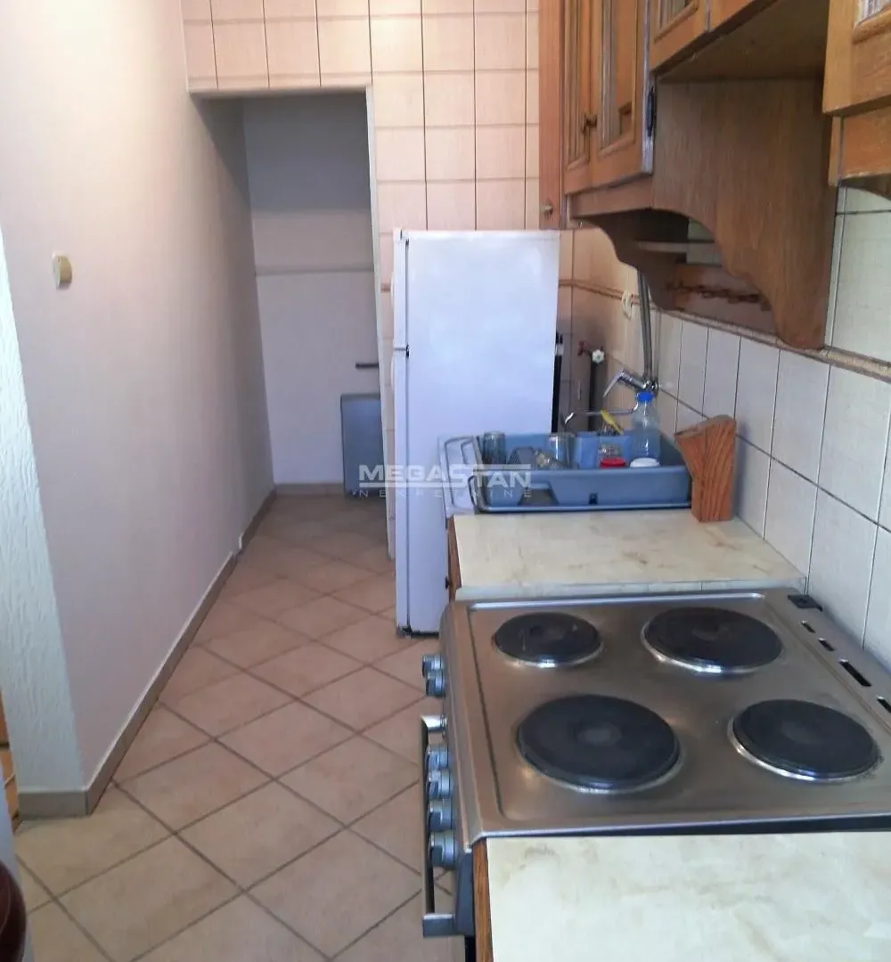 Sale, three bedroom apartment, 72m², Zemun Centar, Zemun Sve Podlokacije
