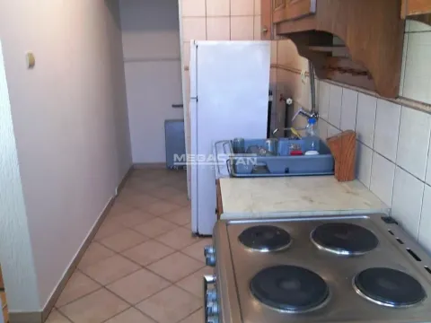 Prodaja, trosoban stan, 72m², Zemun Centar, Zemun Sve Podlokacije - image 7