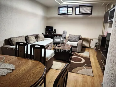 Prodaja, dvosoban stan, 48m², Novi Beograd Blok 72, Novi Beograd Sve Podlokacije - image 2