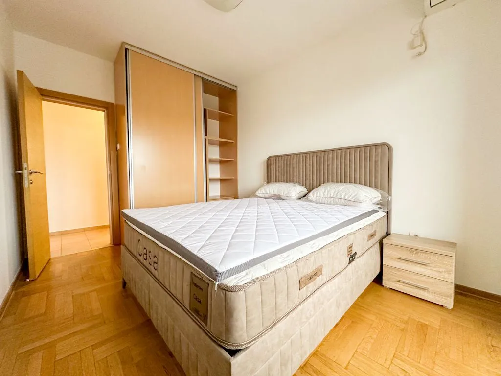 Rent, one bedroom apartment, 51m², Krivi Most, Podgorica
