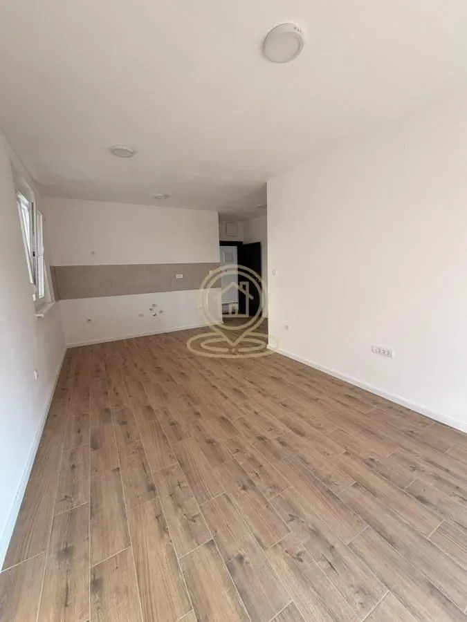 Prodaja, jednosoban stan, 38m², Vidovdansko naselje, Novi Sad Sve Podlokacije