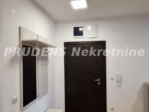 Izdavanje, jednosoban stan, 35m², Vračar Sve Podlokacije, Beograd - image 10
