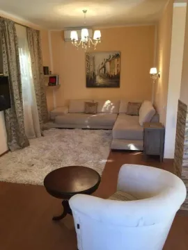 Prodaja, kuća, 180m², Bijelo Polje, Crna Gora - image 4