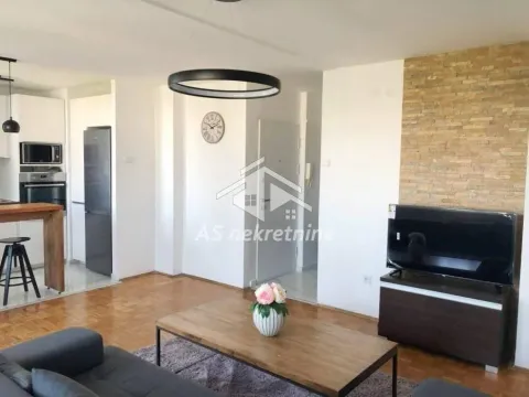 Izdavanje, dvosoban stan, 57m², Novi Beograd Blok 28, Novi Beograd Sve Podlokacije - image 2