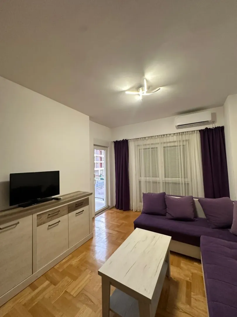 Izdavanje, jednosoban stan, 46m², Zabjelo, Podgorica