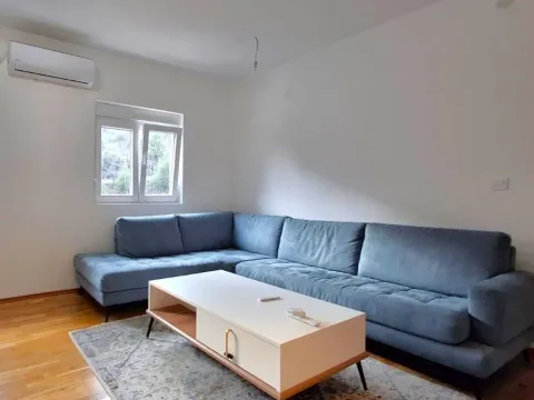 Izdavanje, stan, 64m², Zabjelo, Podgorica - image 2