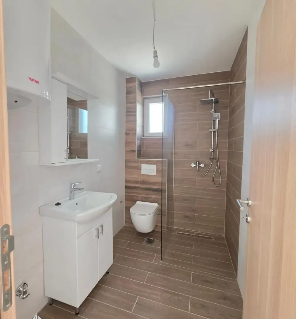 Prodaja, jednosoban stan, 62m², Ledine, Beograd