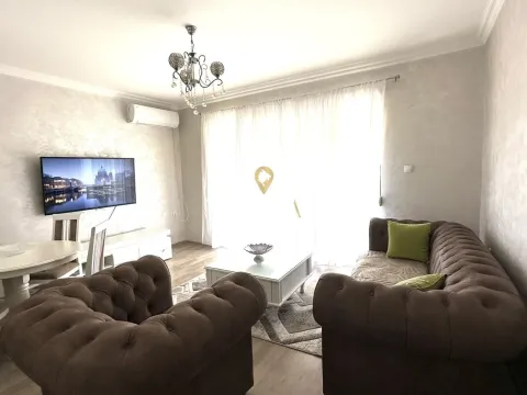 Izdavanje, kuća, 100m², Cijevna, Podgorica - image 18