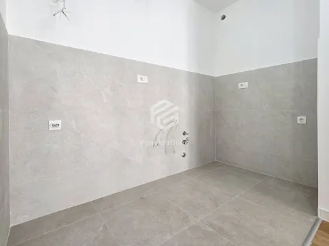 Prodaja, jednosoban stan, 42m², Stari Aerodrom, Podgorica - image 5