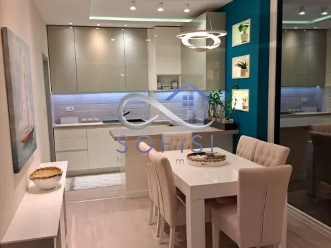 Izdavanje, trosoban stan, 78m², Centar, Novi Sad - image 6