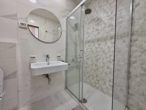 Rent, one bedroom apartment, 47m², Central Point, Podgorica - image 8