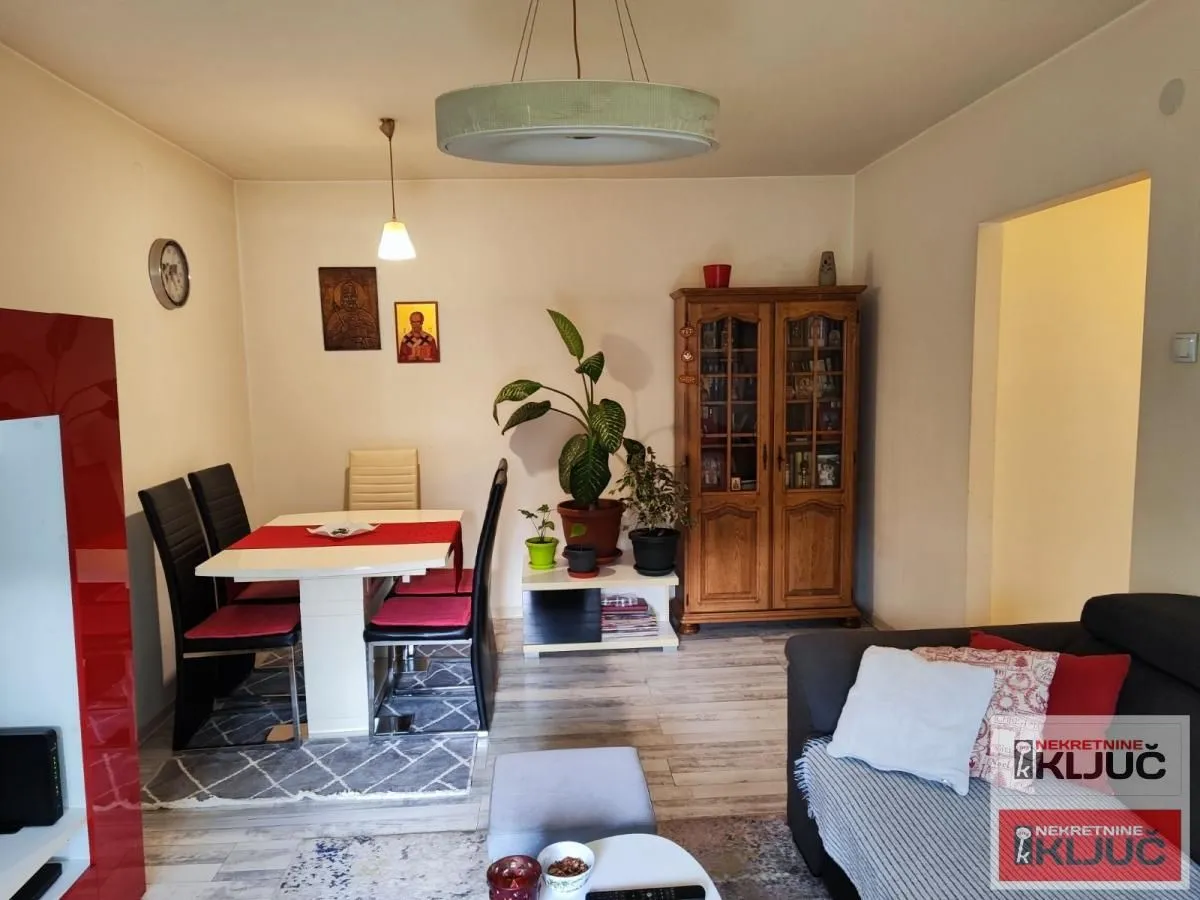 Prodaja, dvosoban stan, 51m², Detelinara, Novi Sad Sve Podlokacije